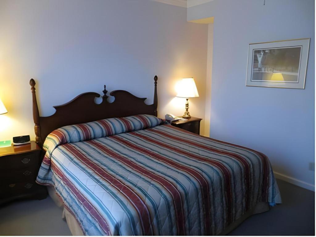 לוס אנג'לס Hilgard House Westwood Village מראה חיצוני תמונה